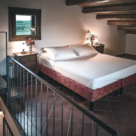 La Corte Del Sole