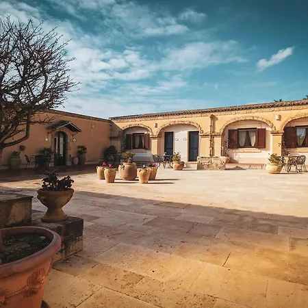 La Corte Del Sole Lido di Noto